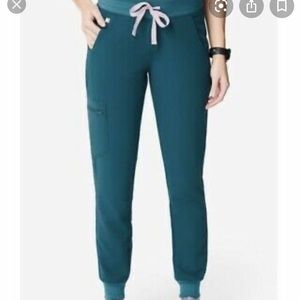 FIGS Zamora Jogger (L)